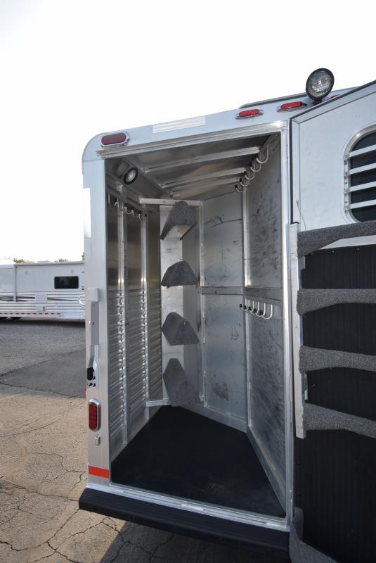 2008 C and C Trailers 4 Horse Bumper Horse Trailer - Image 8